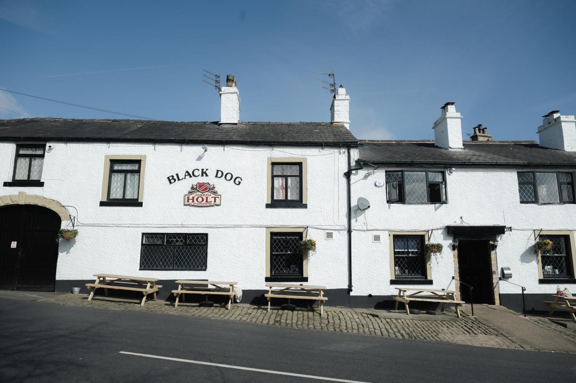 Black Dog Inn Bolton Buitenkant foto
