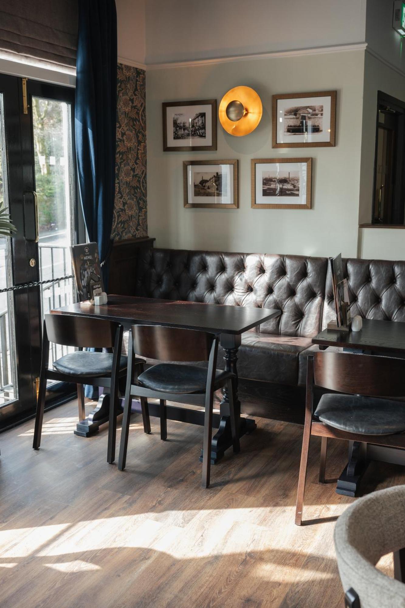 Black Dog Inn Bolton Buitenkant foto