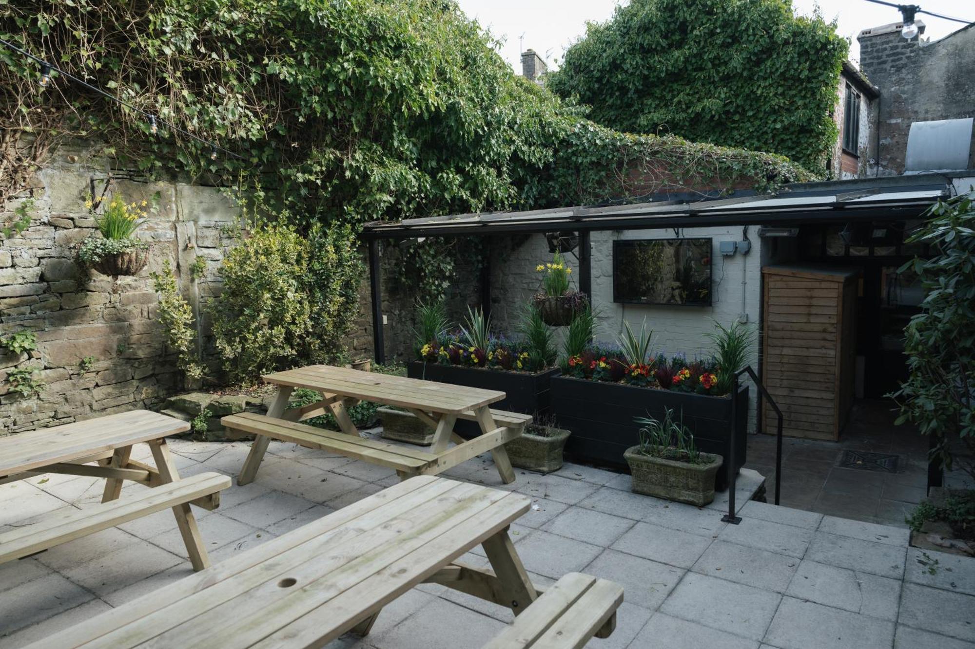 Black Dog Inn Bolton Buitenkant foto